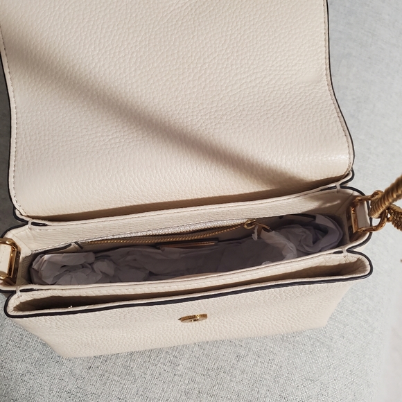 Tory Burch Kira PEBBLED small convertible - Picture 10 of 12